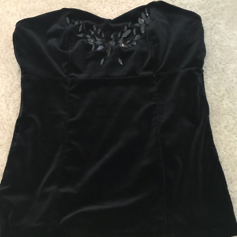 White House Black Market Velvet Embroidered Top